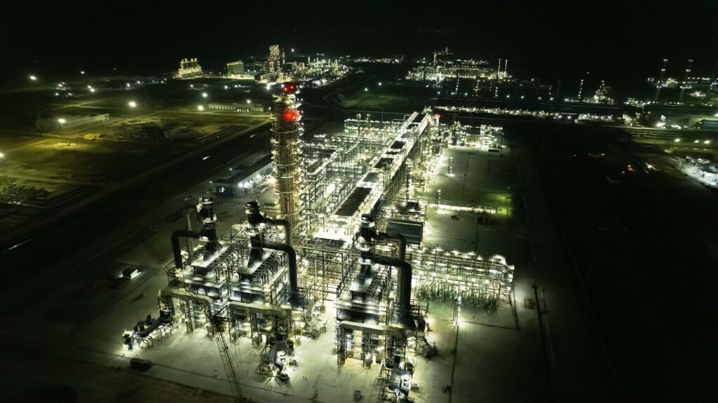 DAngote-refinery-production-1-1-1024x575.jpg